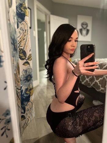 Angel, 23  female escort, Fort Smith