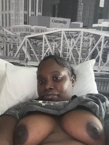 Zaza, 23  female escort, Fort Smith